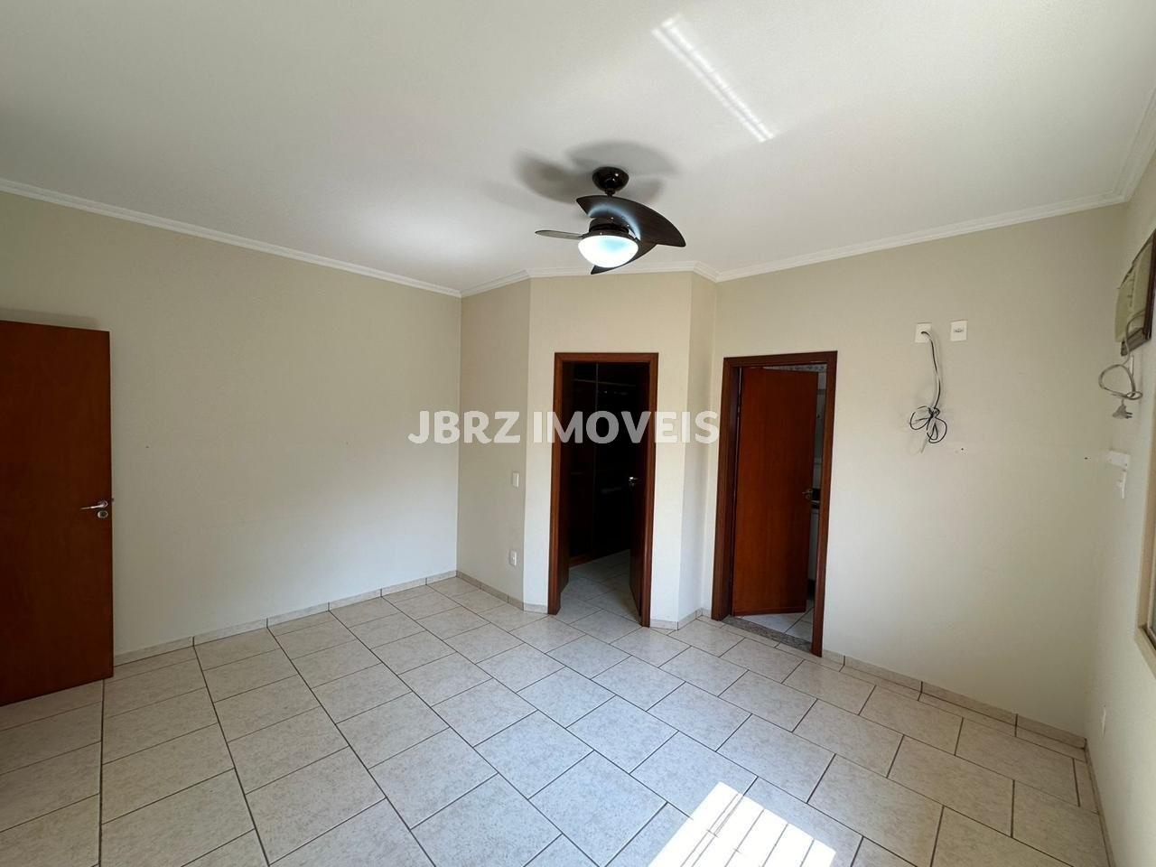 Chácara, 3 quartos, 1022 m² - Foto 18