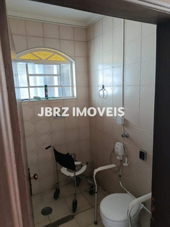 Casa, 4 quartos, 336 m² - Foto 35