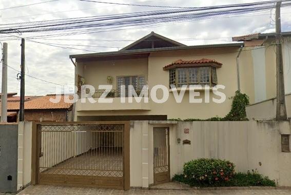 Casa, 3 quartos, 220 m² - Foto 1
