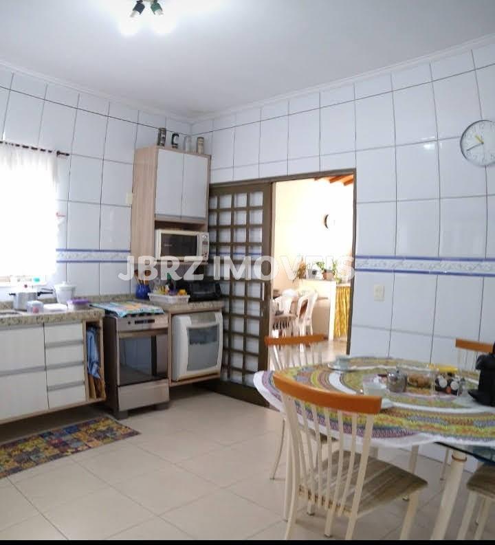 Casa, 3 quartos, 220 m² - Foto 14