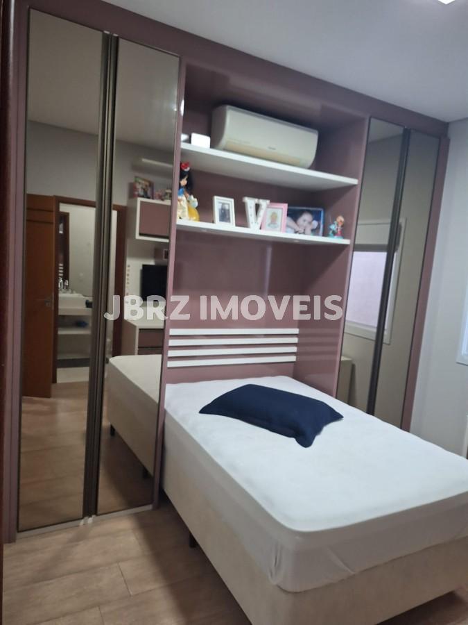 Casa, 3 quartos, 215 m² - Foto 12
