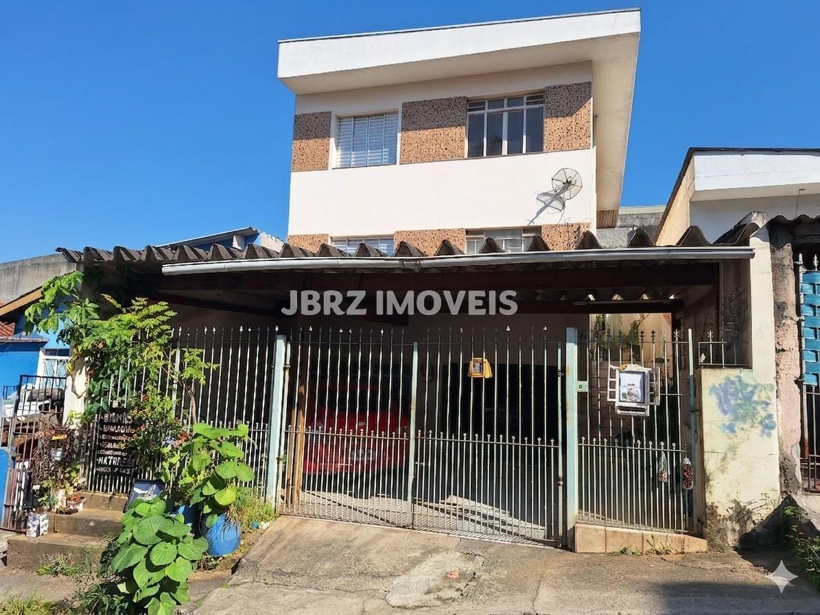 Casa, 5 quartos, 200 m² - Foto 1