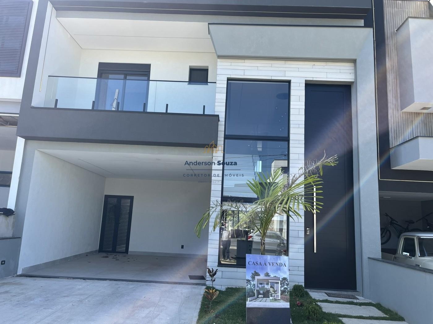Sobrado, 3 quartos, 238 m² - Foto 1