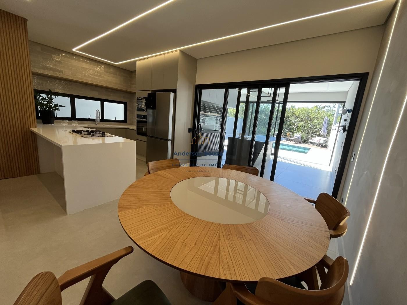 Sobrado, 3 quartos, 238 m² - Foto 13